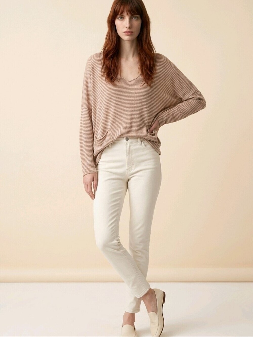 BDG V neck cream and brown striped sweater lightweight S M good condition